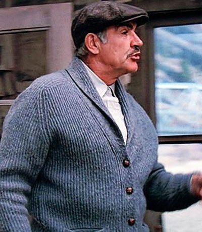 Sean-Connery-Sweater-400