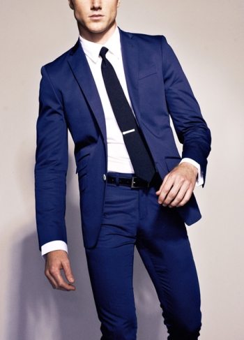 Color in Menswear | The Navy Blue Mens Suit