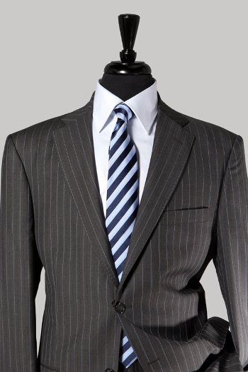 When Should A Man Buy A Pinstripe Suit? | Men Style Guide