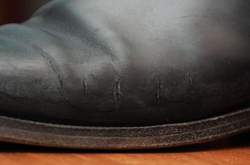 Mens-Dress-Shoe-Damage
