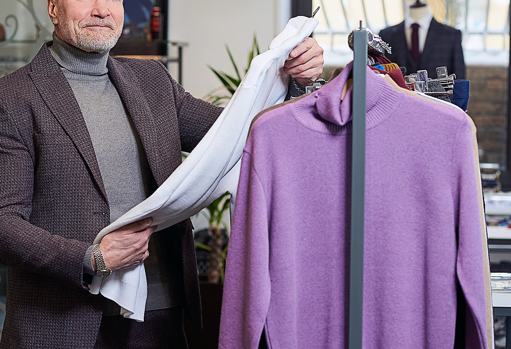 5 Tips To Buying A Quality Sweater - what is in a capsule wardrobe?