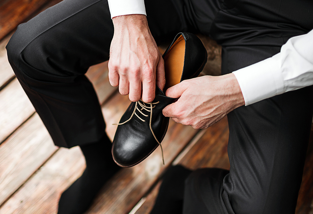 How To Lace Your Dress Shoes