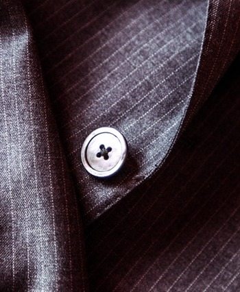 businessman-fashion-suit-jacket-button