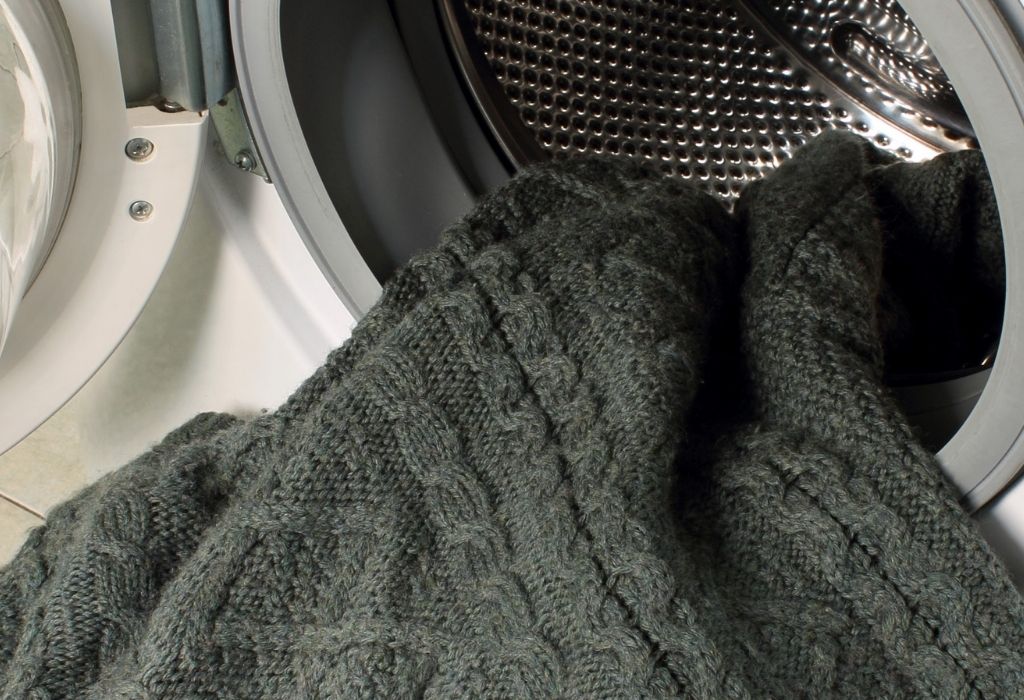 how-wash-wool-sweater