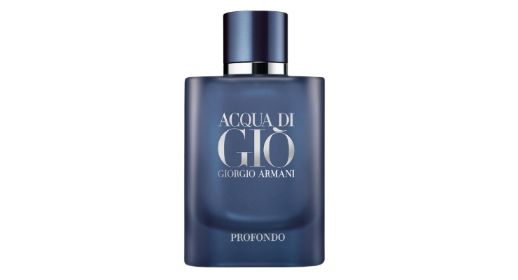 aqua di gio profondo یکی از بهترین ادکلن های مست کننده مردانه است