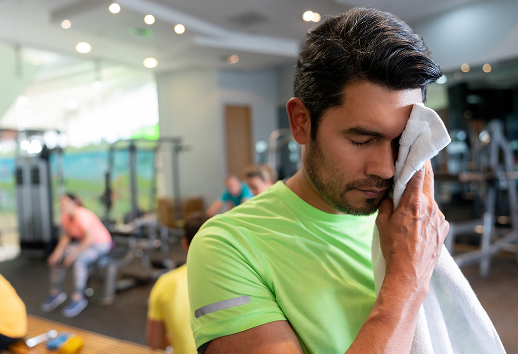 stop wearing cologne to gym