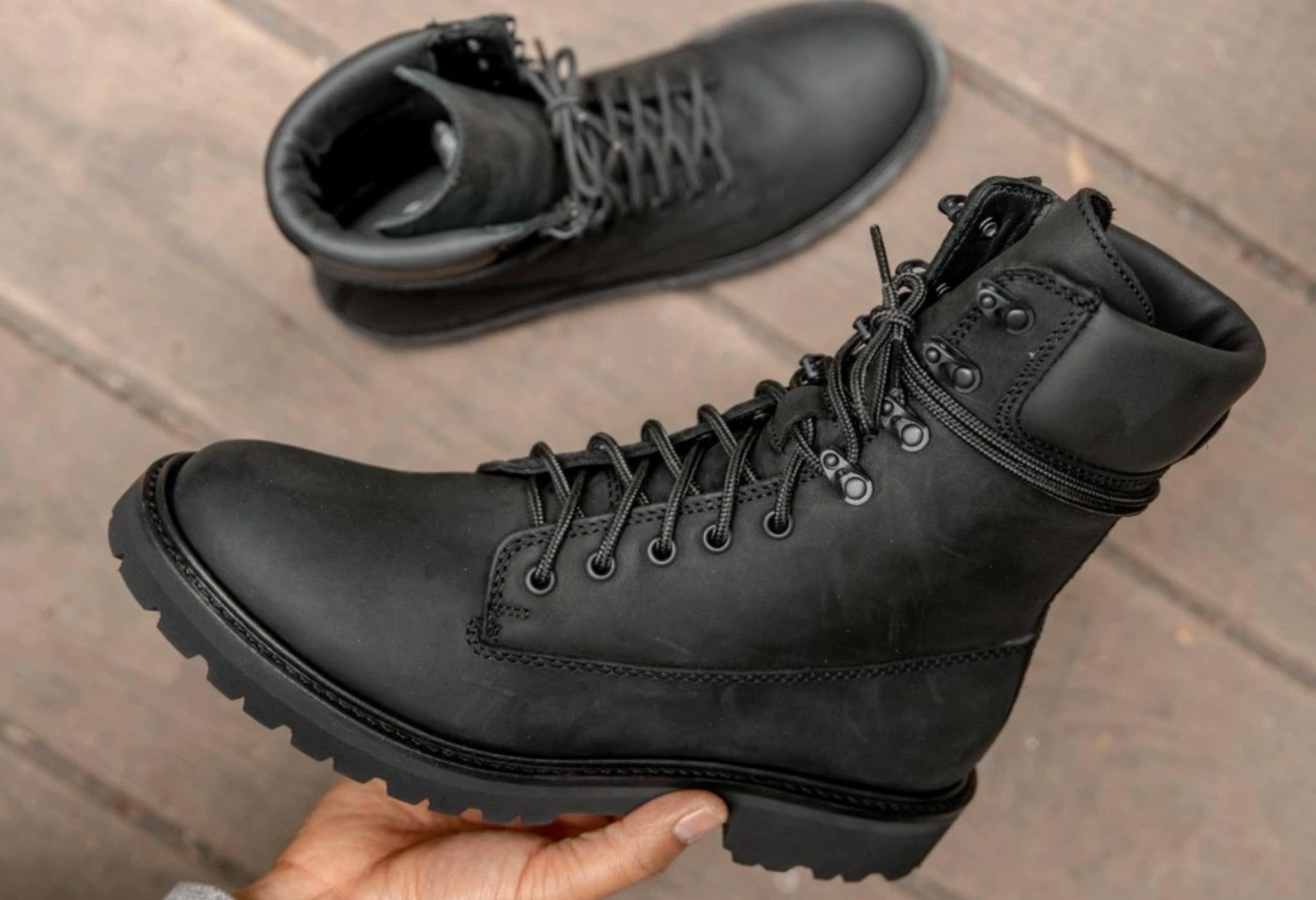 american combat boots is perfect casual shoe style for fall and winter