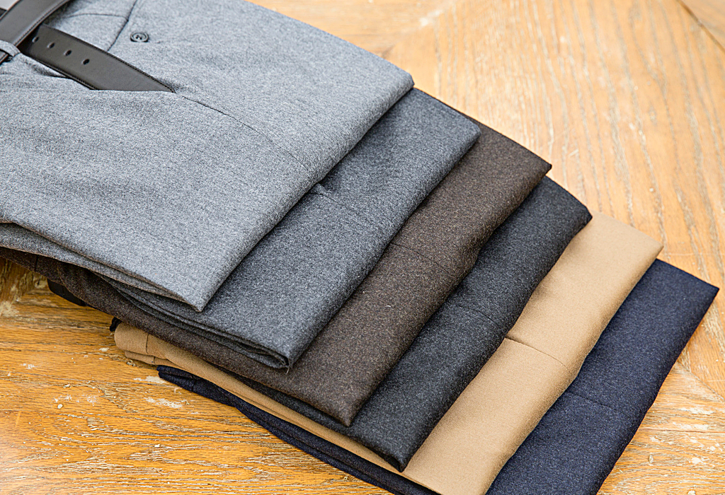 wool-blend trousers - stylish men’s pants for cold weather