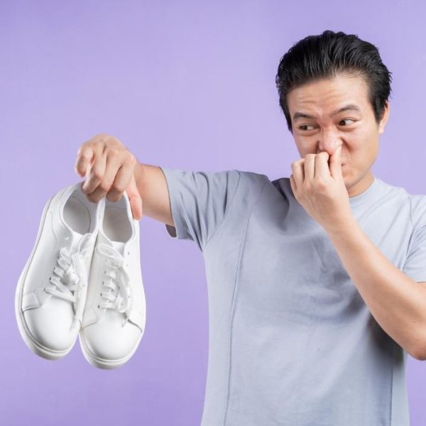 how prevent smelly shoes