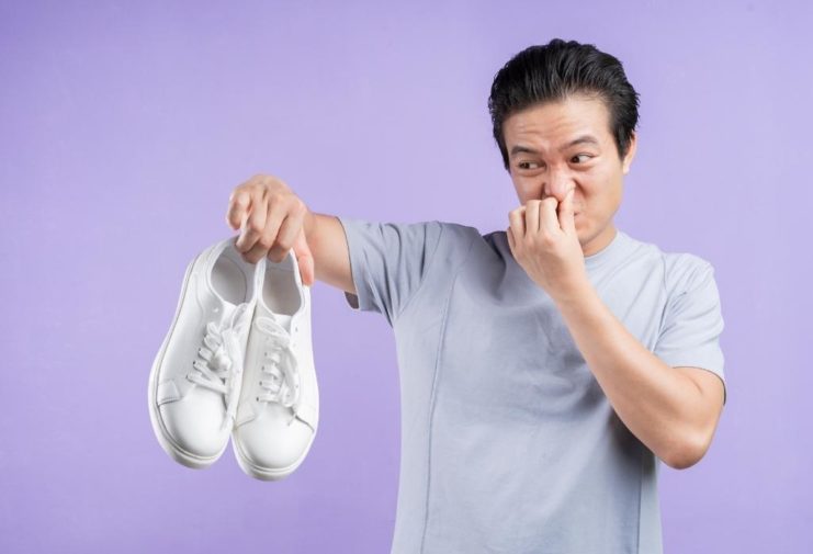 how prevent smelly shoes