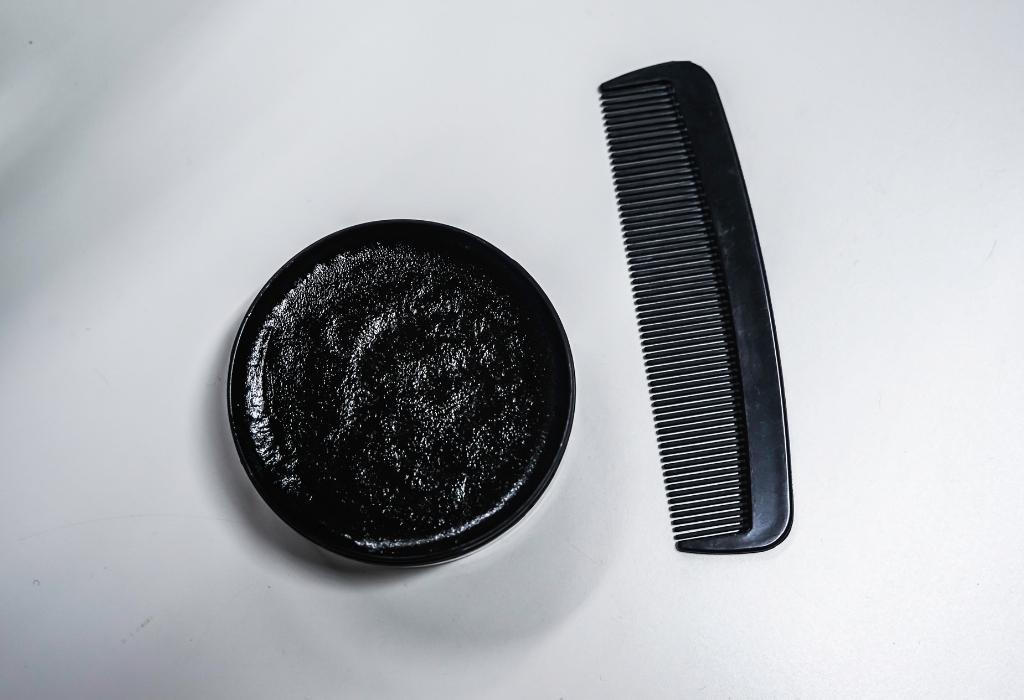 comb and pomade
