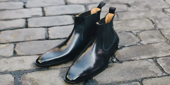 black-chelsea-boots