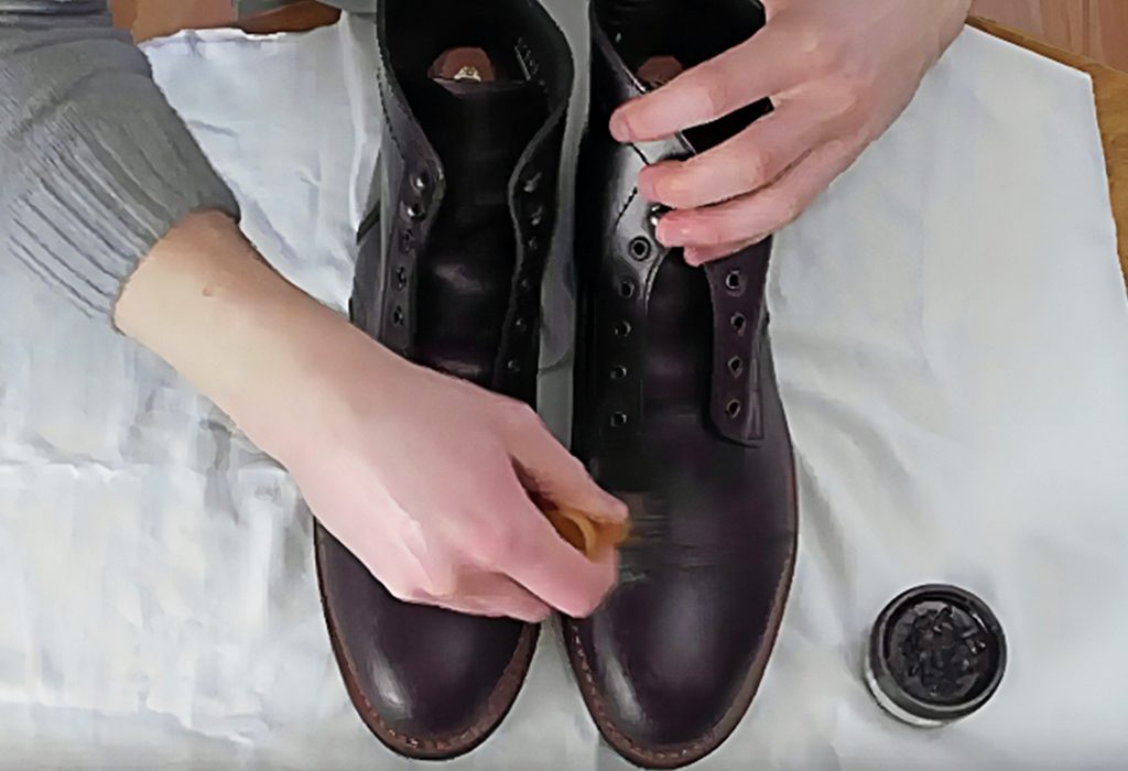 polishing leather boots